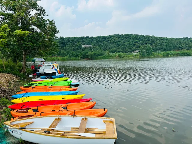 Khu Du Lịch Sinh Thái Hồ Bầu Tiên