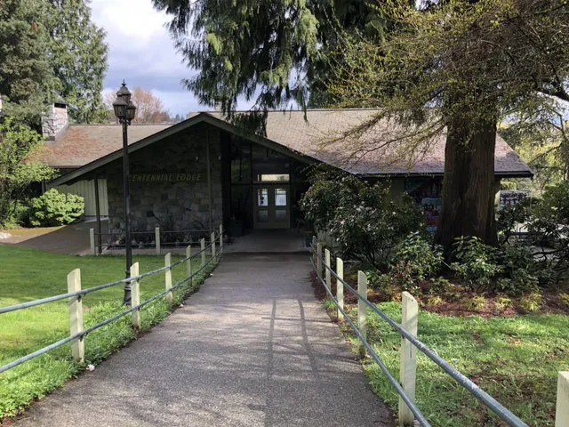 The Gallery at Queen's Park