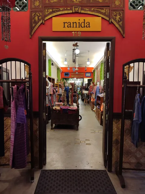 Saturday Night Market