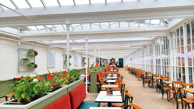 Conservatory Café