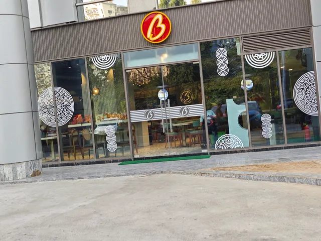 Bikanervala | Dlf Cyber Hub Sector 24 Gurugram