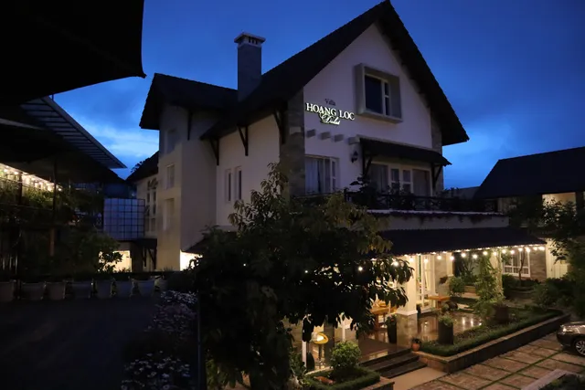 Hoang Loc Villa