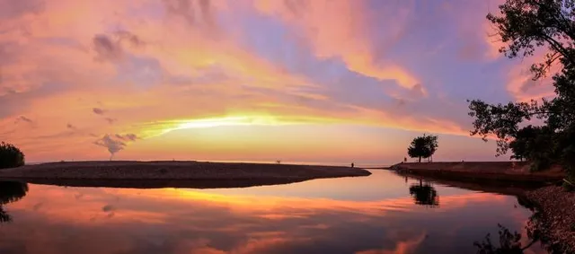 Selkirk Shores State Park