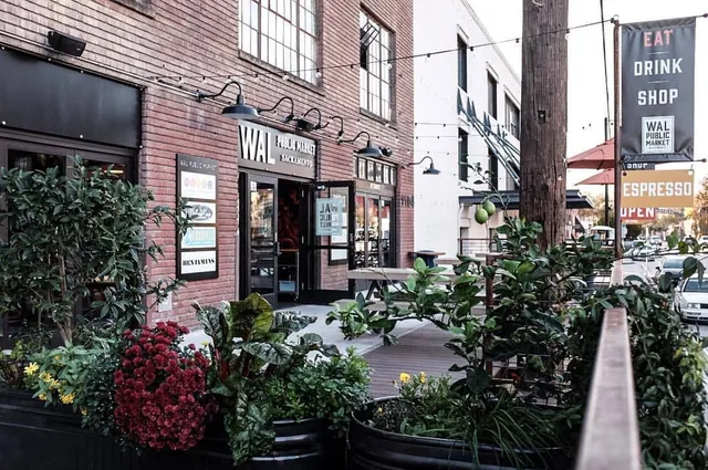 WAL Public Market