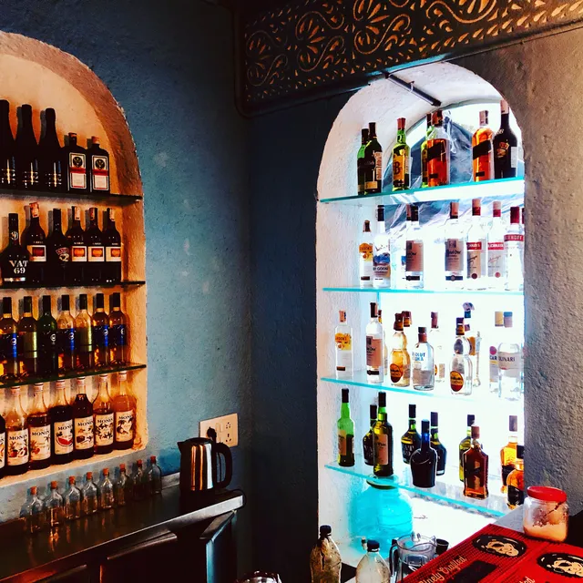 Old Street Cafe & Bar