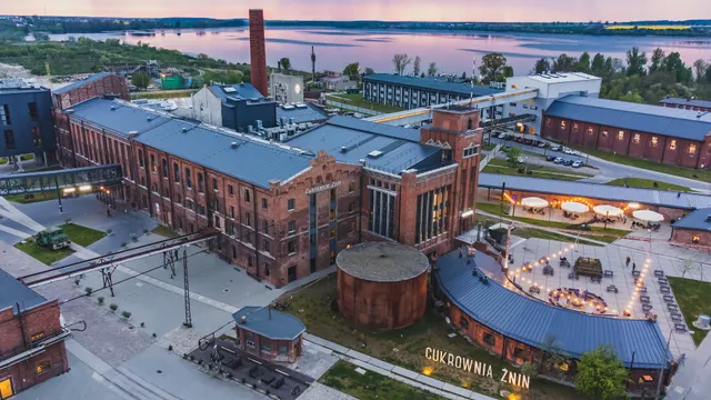 Cukrownia Żnin | przestrzeń hotelowa i konferencyjna | obiekt dla rodzin z dziećmi