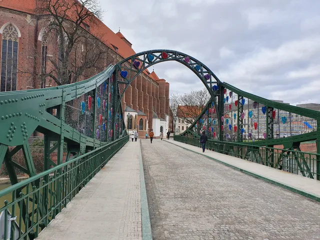 Tumski Bridge