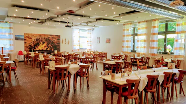 Zum Phönix Trattoria Pizzeria Da Luigi