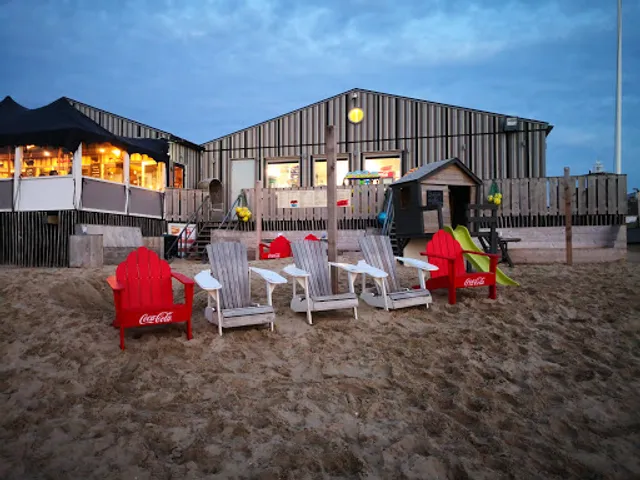 Restaurant "Bad Egmond" Strandpaviljoen