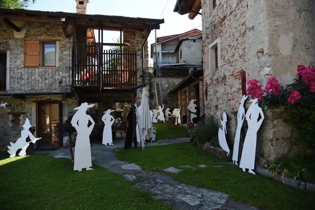 Baracco - Maske in una notte di mezza estate