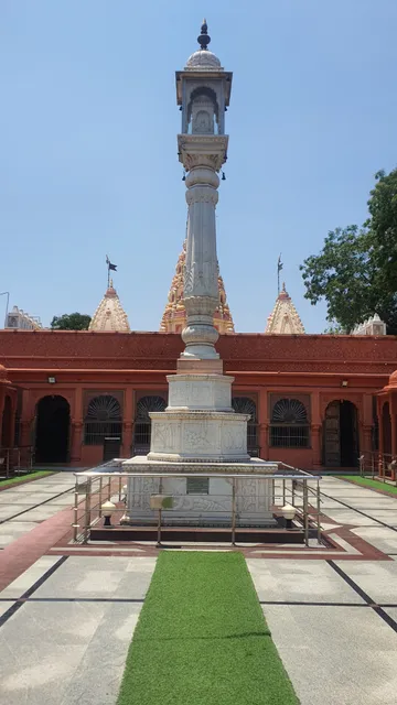Gajpantha Digamber Jain (Pahad Tirthkshetra)