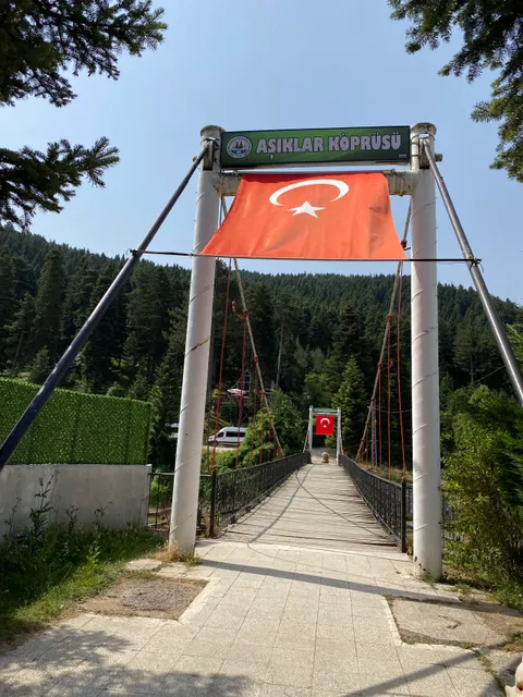 Aşıklar Köprüsü