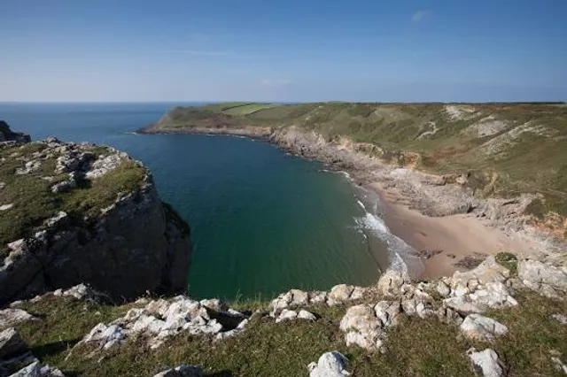 Fall Bay