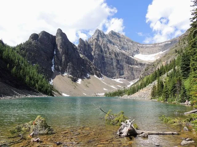 Lake Agnes Trail