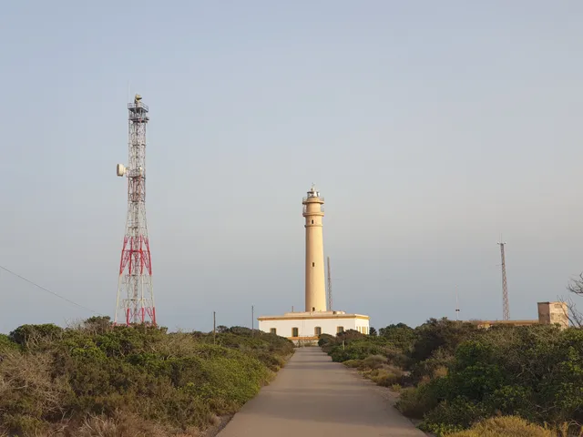 Faro del Sabinar
