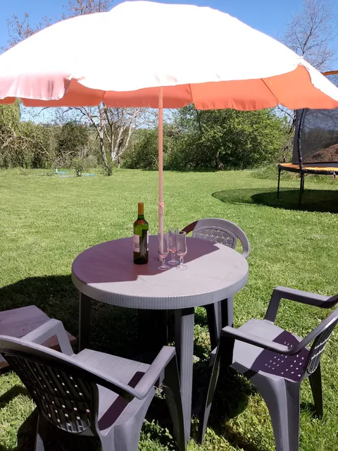 Pyrenees View Holiday Home Gîtes - Stunning Views, Garden, Free Off Road Parking & Pool