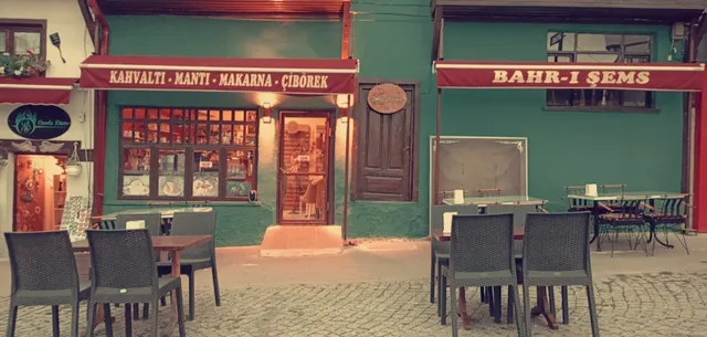 Bahr-ı Şems Çibörek Mantı Evi