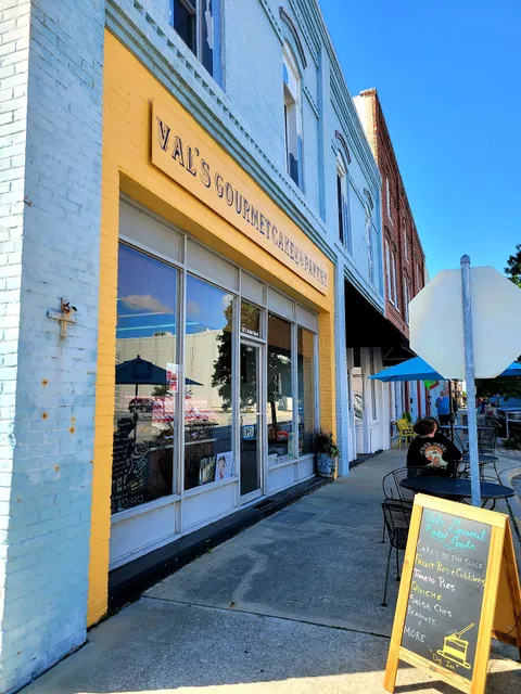 Val’s Gourmet Baked Goods