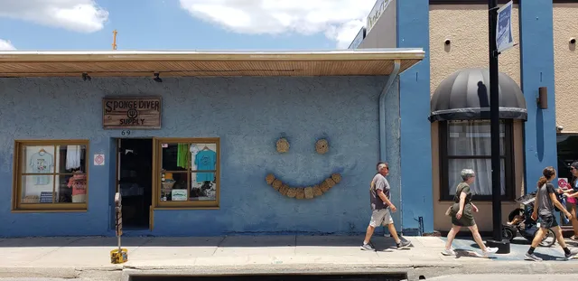 Tarpon Sponge Company