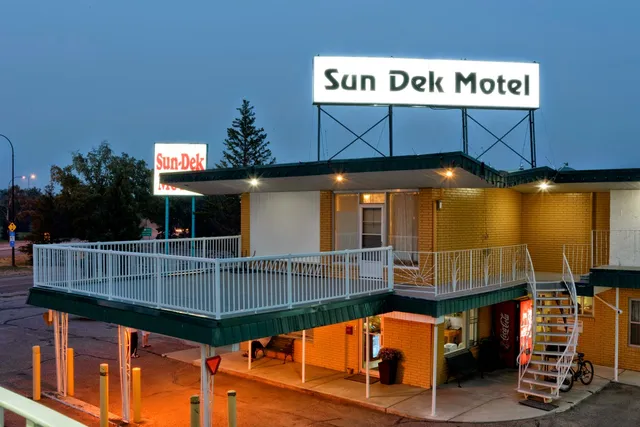 Sun Dek Motel