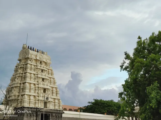 Kanchi Kamakshi Devi