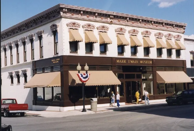 Mark Twain Museum Gallery