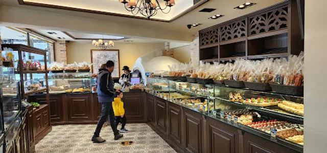 Tsalmidis Bakery & Pastry