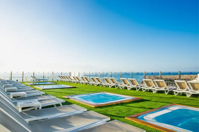 Hotel HL Suites Nardos