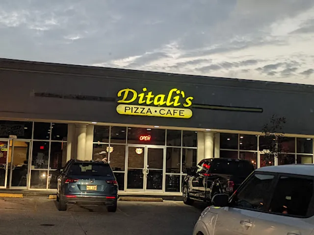 Ditali's Pizza