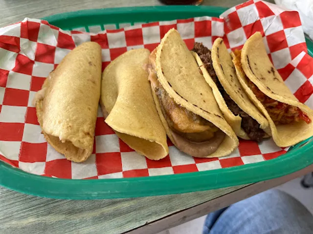 Taquería Regia San Agustín