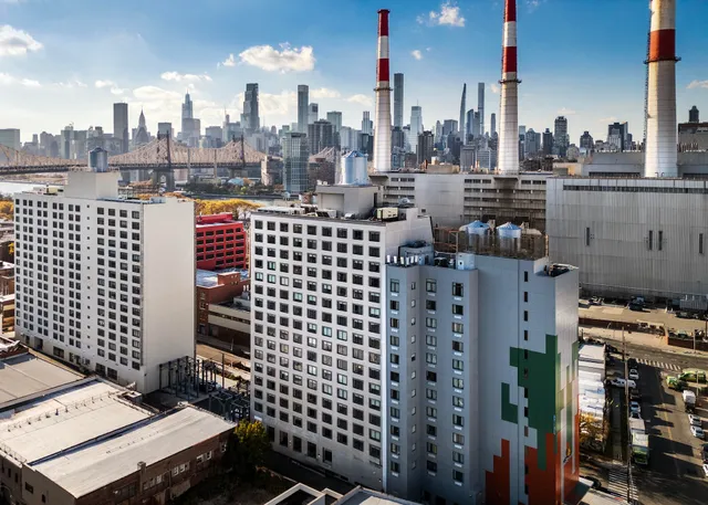 DoubleTree by Hilton Long Island City New York