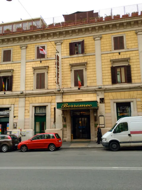 Borromeo Hotel