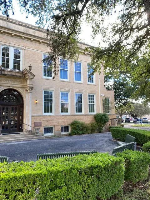 Kerr County Courthouse