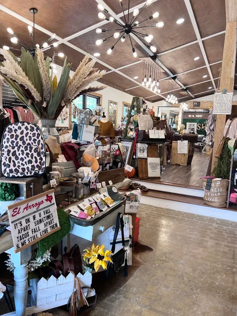 Phix Boutique & Beauty