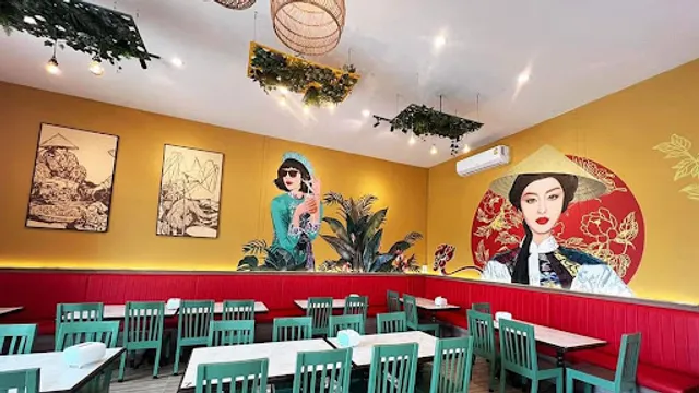 ครัวภูเวียง ไก่ย่าง x แหนมเนือง