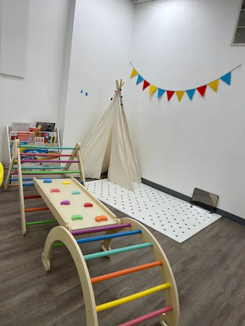 The Rainbow Playroom: Art & Play Studio