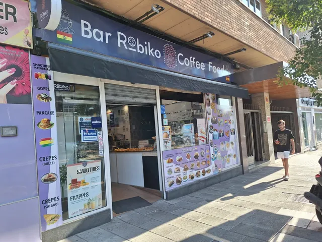 Cafeteria ROBIKO Comida Boliviana