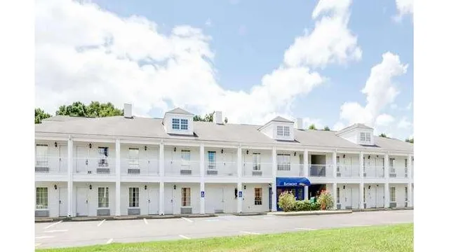 Baymont by Wyndham Ozark