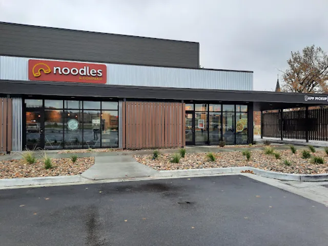 Noodles and Company