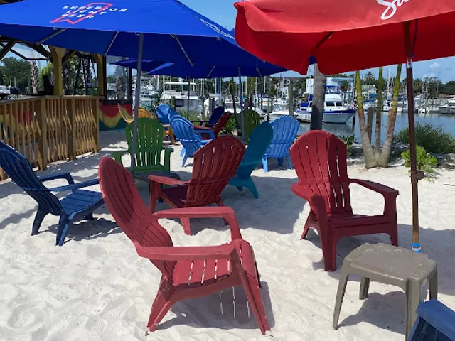 River Deck Tiki Bar & Restaurant