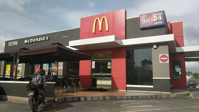 McDonald's Desa Aman Puri DT