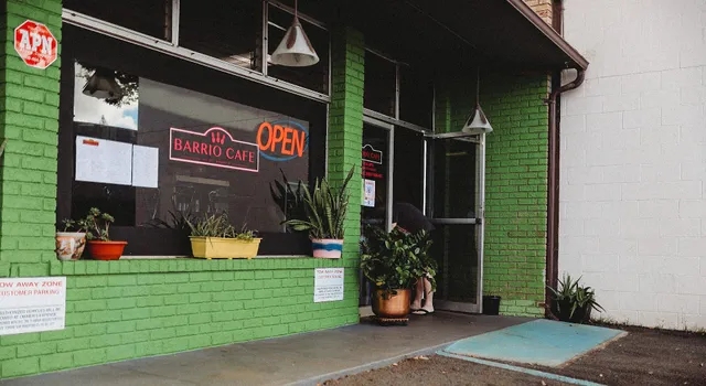 Barrio Cafe