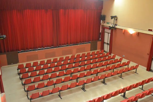 Teatro Di Cagno Bari