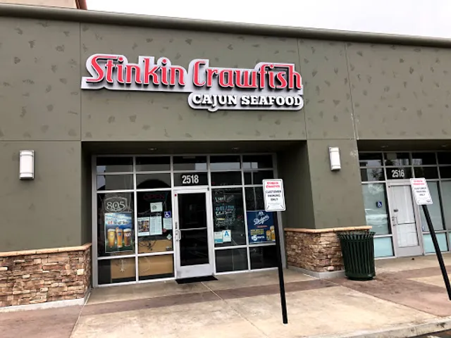 Stinkin Crawfish of West Covina