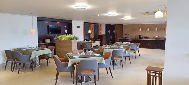 Grains Pure Veg by Udaan Keepsa, Gangtok