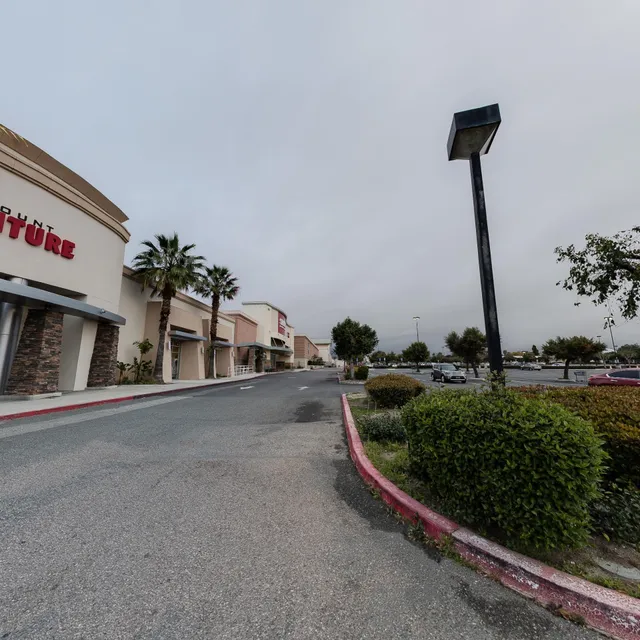 Bob's Discount Furniture and Mattress Store