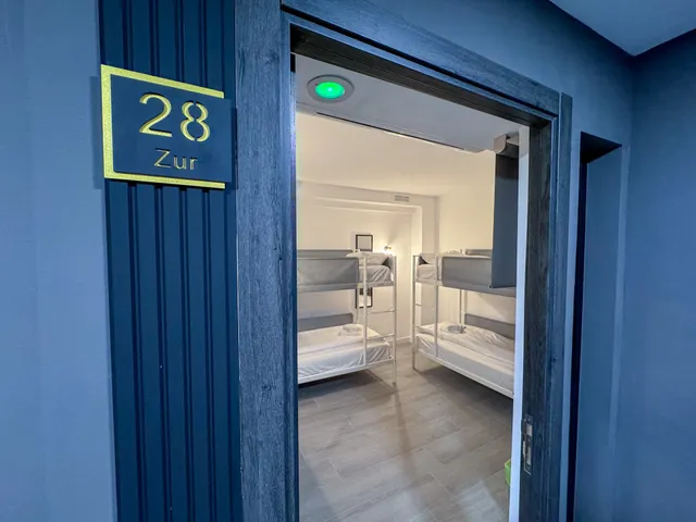ZUR Boutique Hostel