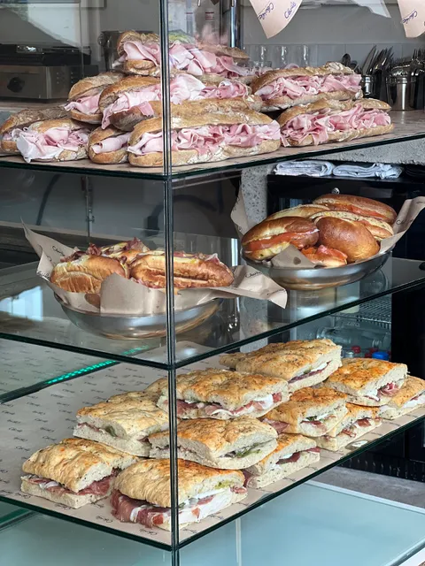 Cécile Food Club Malmousque