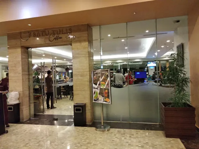 Batu Tulis Coffee Shop