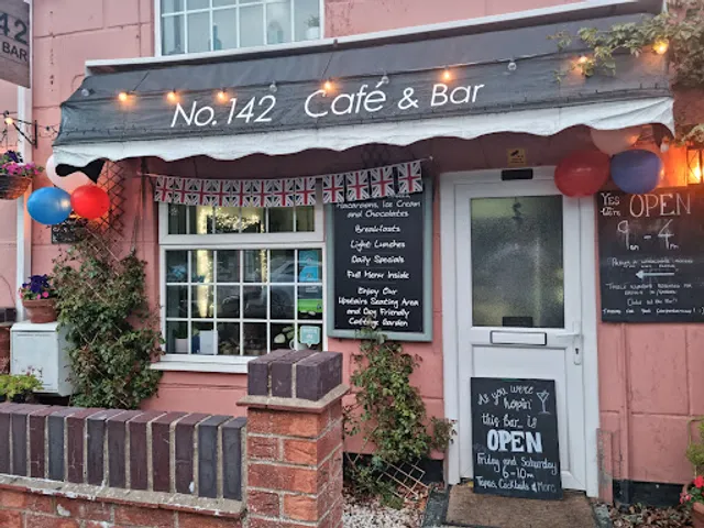No. 142 Café & Bar
